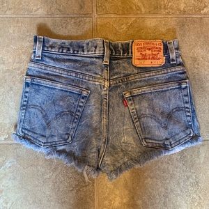 Levi Jean Shorts